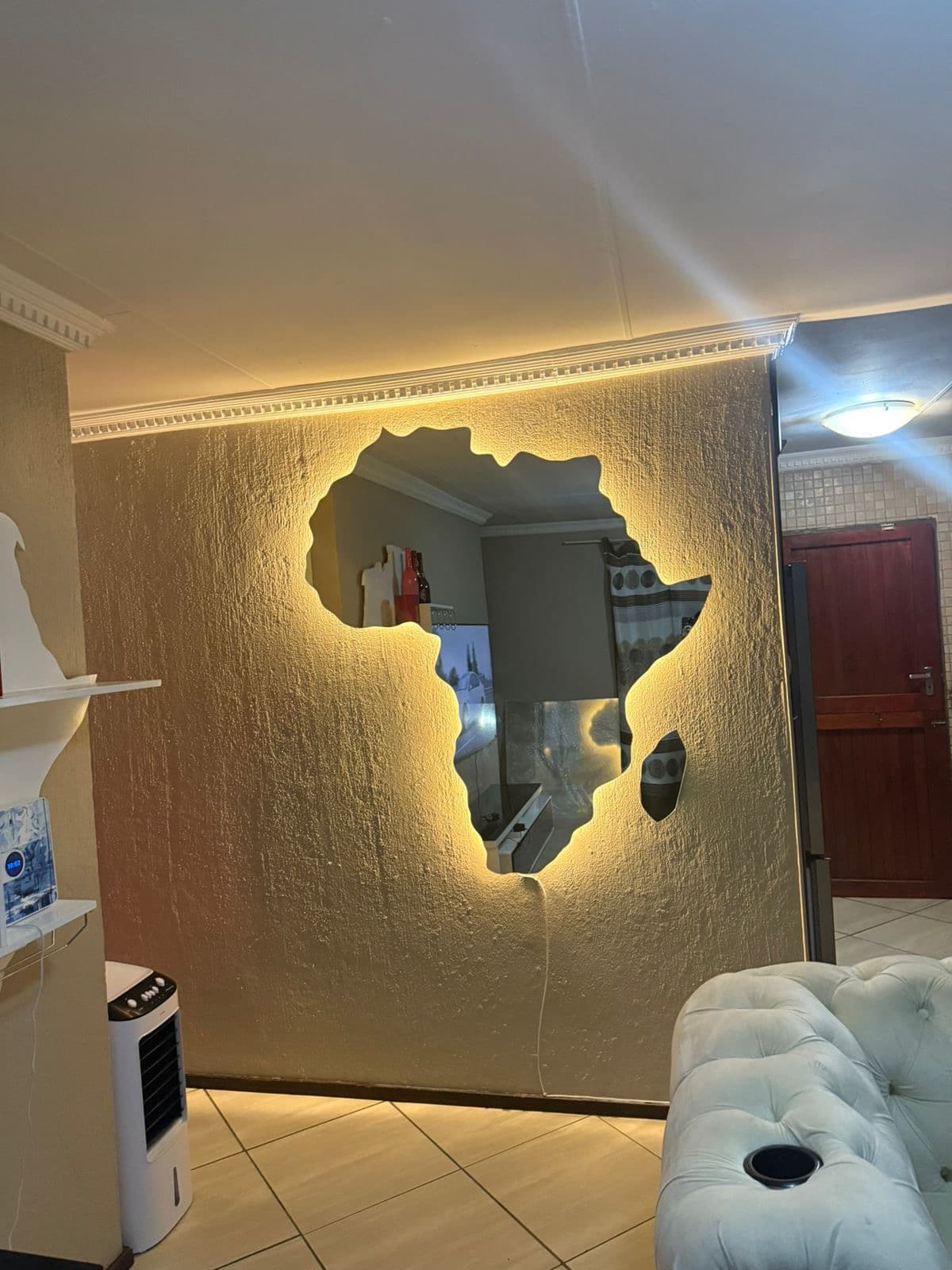 Interior feature mirror